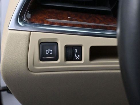 Used 2019 Cadillac XT5 Luxury FWD image 27