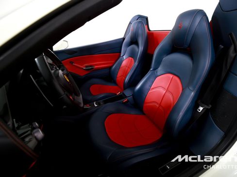 Used 2018 Ferrari 488 Spider RWD image 12