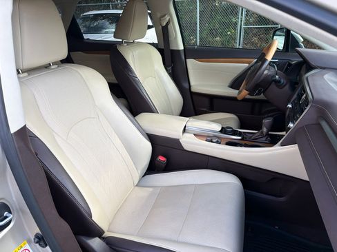 Used 2019 Lexus RX 350 FWD image 17