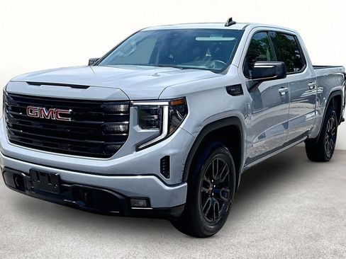 Used 2024 GMC Sierra 1500 Elevation AWD/4WD image 14