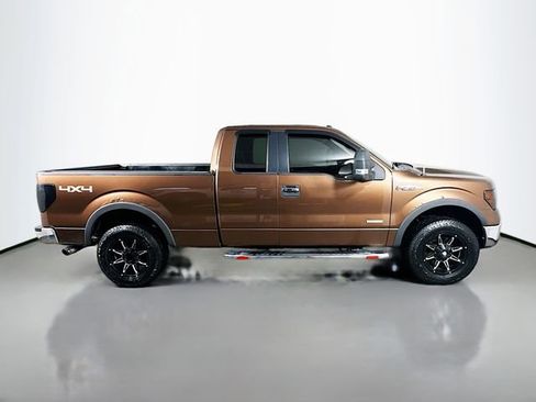Used 2012 Ford F150 XLT w/ XLT Chrome Pkg image 5