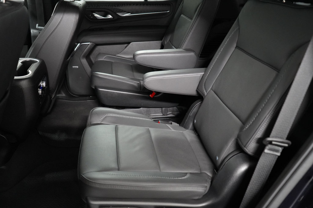 Used 2023 GMC Yukon Denali AWD/4WD image 19
