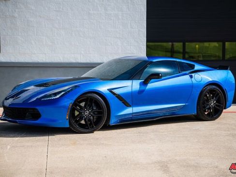 Used 2014 Chevrolet Corvette Stingray Z51 w/ 3LT Preferred Equipment Group image 41