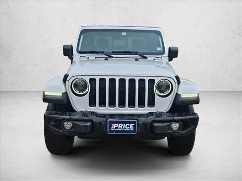 Used 2023 Jeep Gladiator Sport image 2