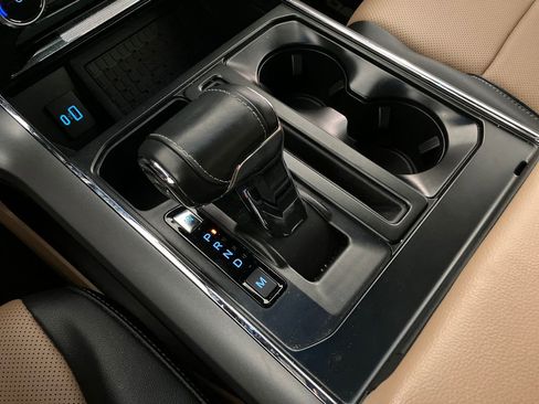 Used 2023 Ford F150 Lariat w/ Max Trailer Tow Package image 27