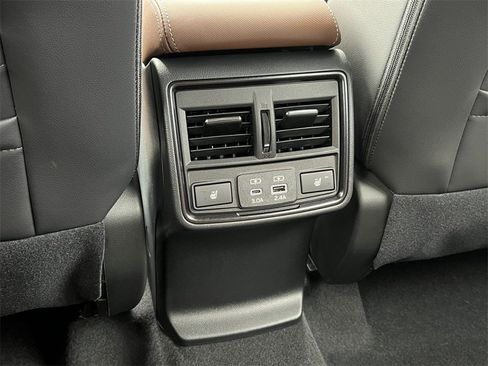 New 2025 Subaru Forester Touring image 37