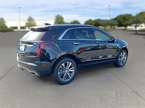New 2025 Cadillac XT5 Premium Luxury w/ Technology Package image 7