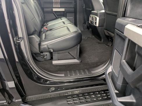 Used 2019 Ford F350 Lariat w/ Lariat Ultimate Package image 26