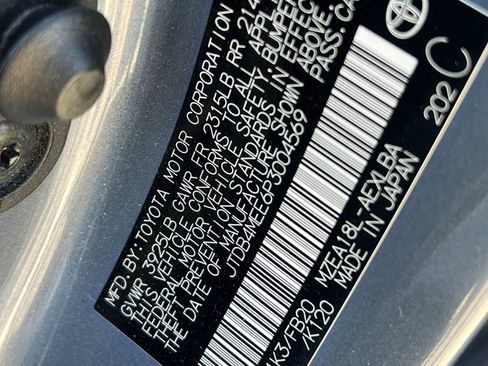 Used 2023 Toyota Corolla LE image 28