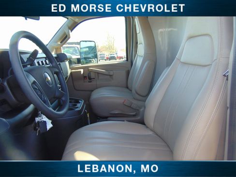 New 2025 Chevrolet Express 3500 w/ Power Convenience Package image 10