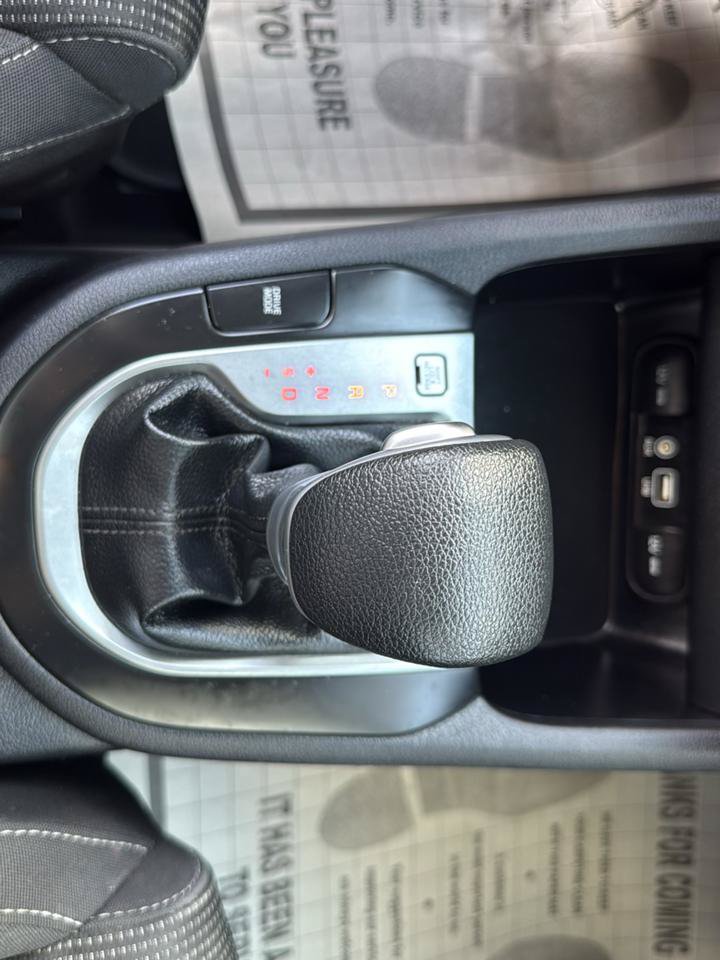 Used 2019 Kia Forte LXS FWD image 21