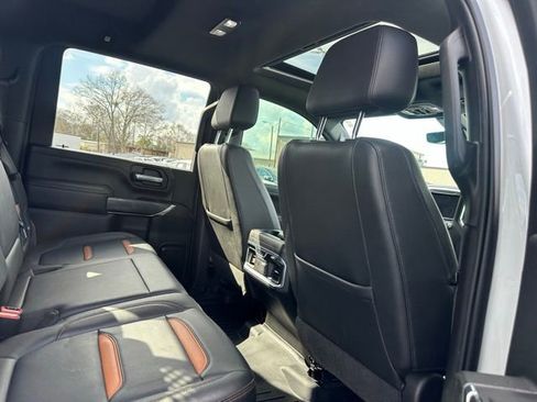 Used 2021 GMC Sierra 2500 AT4 w/ AT4 Premium Plus Package image 23