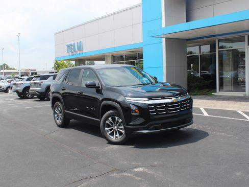 New 2027 Chevrolet Equinox LT AWD/4WD image 2