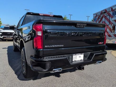 Used 2024 Chevrolet Silverado 1500 RST w/ Convenience Package II AWD/4WD image 6