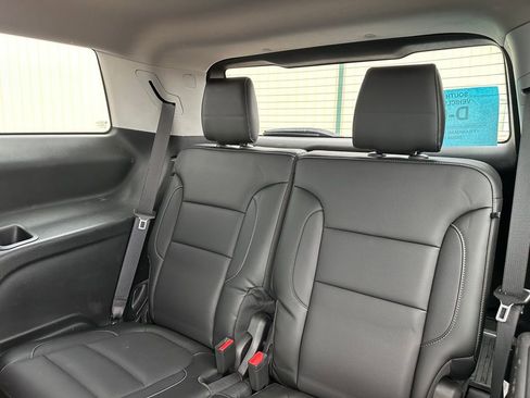 Used 2019 GMC Acadia SLT AWD/4WD image 24