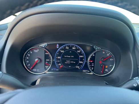 Used 2024 GMC Terrain Denali w/ Denali Premium Package AWD/4WD image 14
