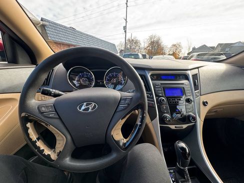 Used 2012 Hyundai Sonata GLS FWD image 43