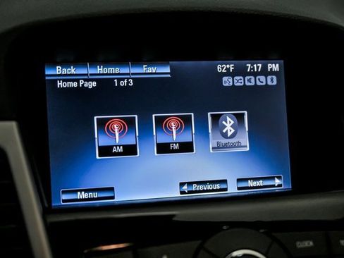 Used 2015 Chevrolet Cruze LT image 19