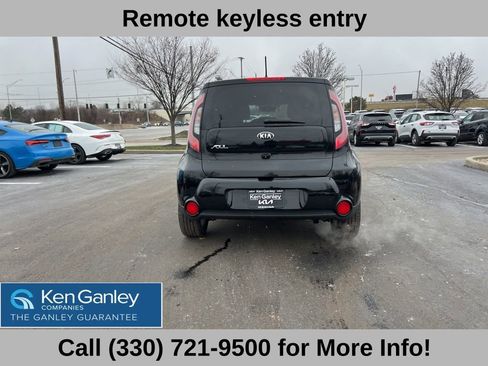 Used 2016 Kia Soul + image 11