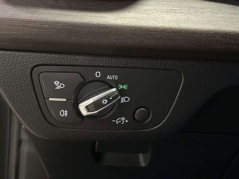 Used 2024 Audi Q5 2.0T Premium Plus w/ Premium Plus Package image 19