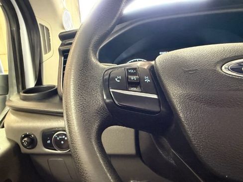 Used 2022 Ford Transit 350 DRW RWD image 21
