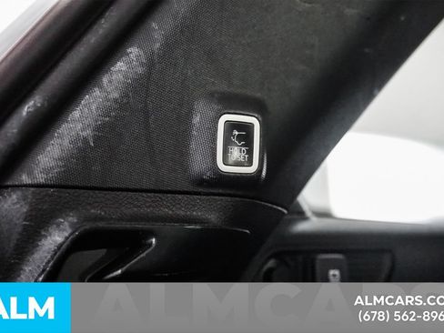 Used 2025 Jeep Grand Cherokee Altitude AWD/4WD image 20
