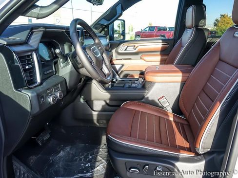 New 2026 GMC Sierra 2500 Denali Ultimate image 9