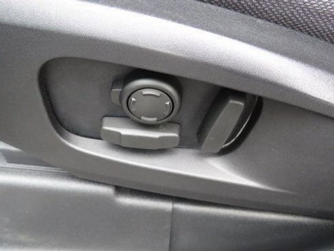 Used 2020 Land Rover Defender 110 X image 17