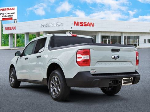 Used 2024 Ford Maverick XLT FWD image 3
