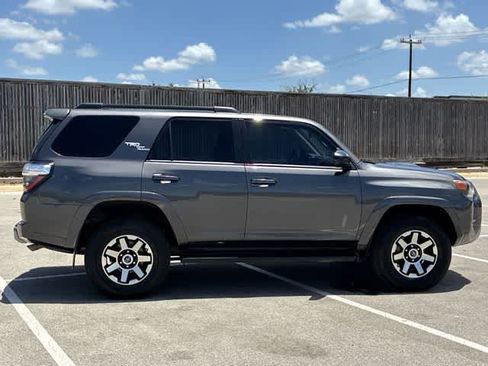 Used 2021 Toyota 4Runner TRD Off-Road AWD/4WD image 9