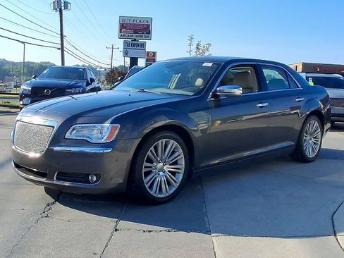 Used 2013 Chrysler 300 C w/ Light Group RWD image 14