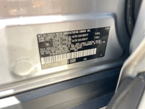 Used 2025 Toyota RAV4 XLE w/ Convenience Package FWD image 11