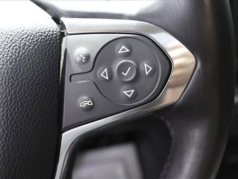 Used 2018 Chevrolet Traverse Premier w/ Redline Edition AWD/4WD image 16