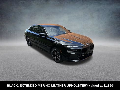 Used 2026 BMW 740i xDrive AWD/4WD image 2