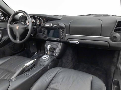 Used 2004 Porsche 911 Carrera 4 AWD/4WD image 2