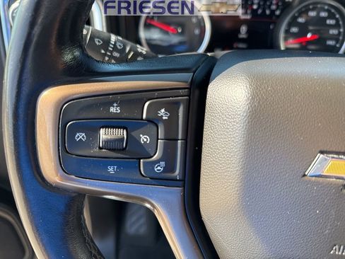 Used 2021 Chevrolet Silverado 1500 High Country w/ Technology Package image 16