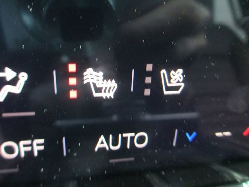 New 2026 GMC Yukon Denali Ultimate AWD/4WD image 21