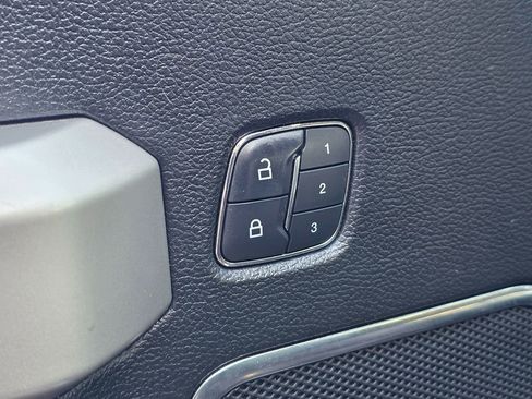 Used 2017 Ford F150 Lariat w/ Equipment Group 502A Luxury image 31