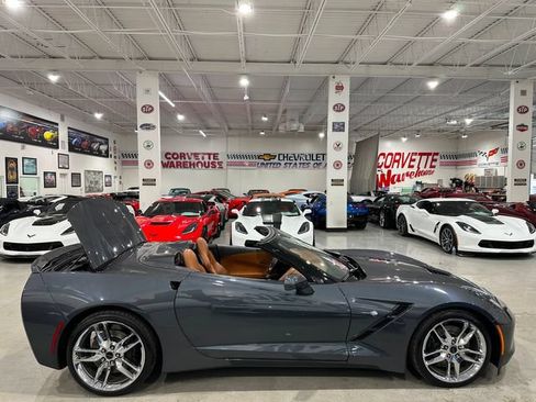Used 2014 Chevrolet Corvette Stingray Convertible w/ 3LT Preferred Equipment Group RWD image 6