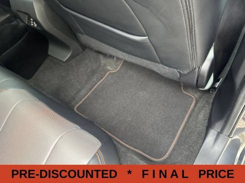Used 2024 Subaru Crosstrek 2.5i Limited AWD/4WD image 56