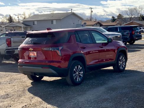 New 2026 Chevrolet Equinox LT image 5
