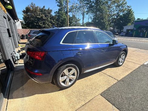 Used 2018 Audi Q5 2.0T Premium Plus w/ Premium Plus Package AWD/4WD image 5