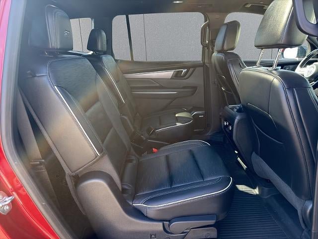 Used 2025 Buick Enclave Sport Touring w/ Super Cruise Package AWD/4WD image 17