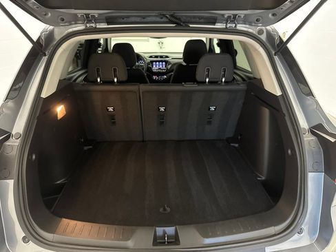 Used 2022 Chevrolet TrailBlazer LT w/ Convenience Package FWD image 6