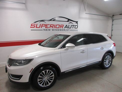 Used 2016 Lincoln MKX Select w/ Select Plus Package FWD image 1