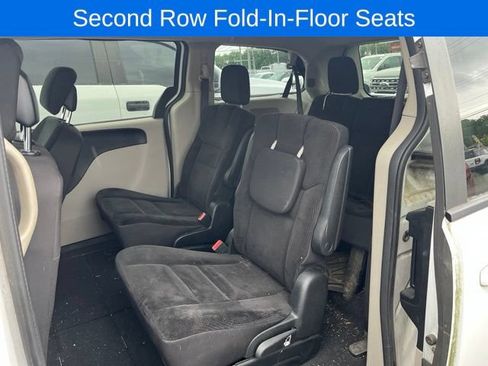 Used 2018 Dodge Grand Caravan SE FWD image 7