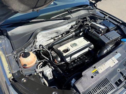 Used 2013 Volkswagen Tiguan SEL image 30