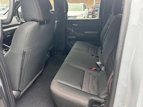 Used 2023 Nissan Frontier PRO-4X w/ Pro Convenience Package image 41
