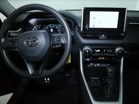 Used 2023 Toyota RAV4 LE FWD image 29