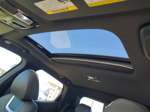 Used 2022 Hyundai Santa Cruz Limited image 15